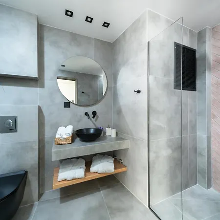 Parilion Lägenhet Potos